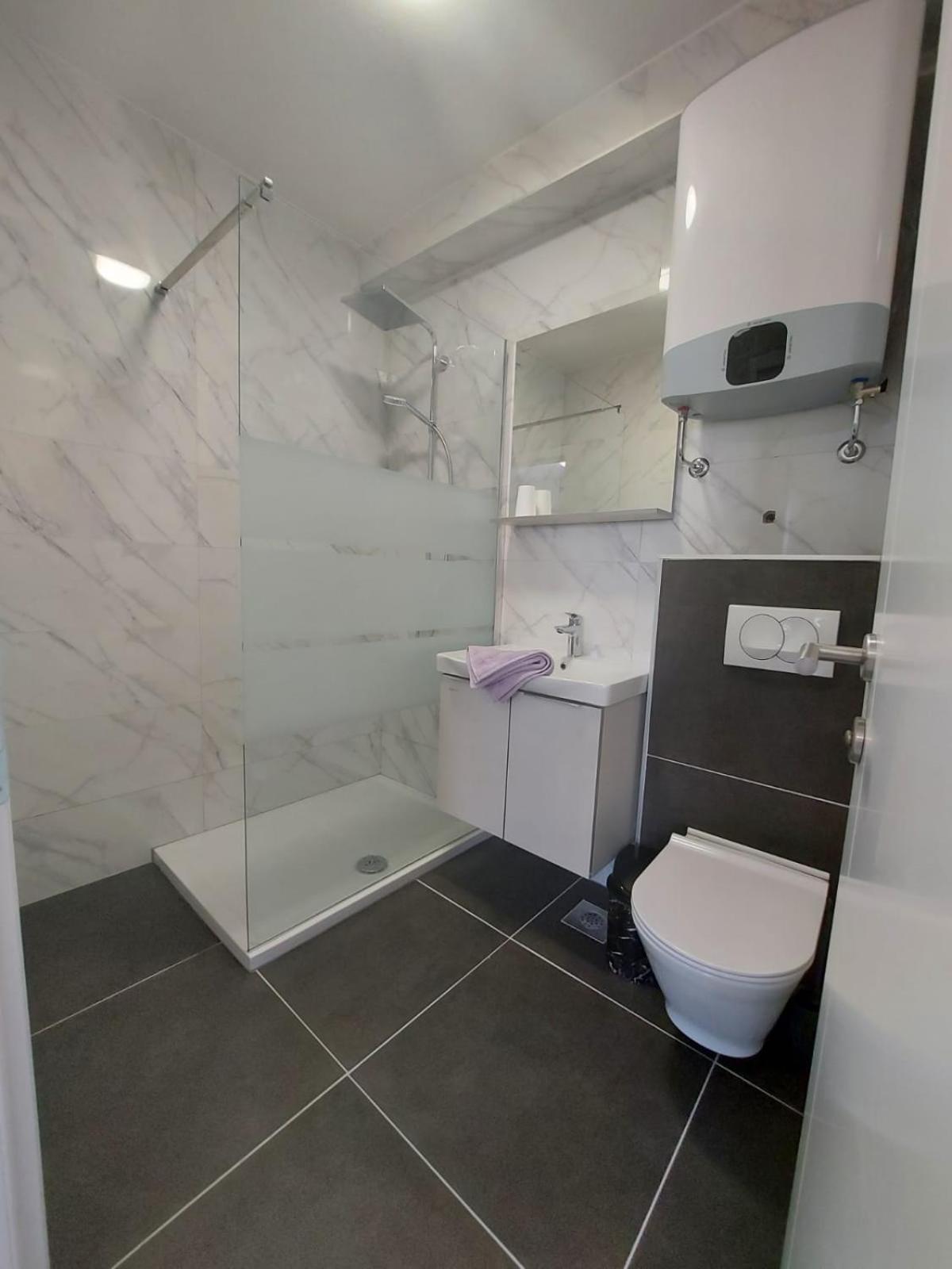 Apartmani Neva Makarska Kültér fotó